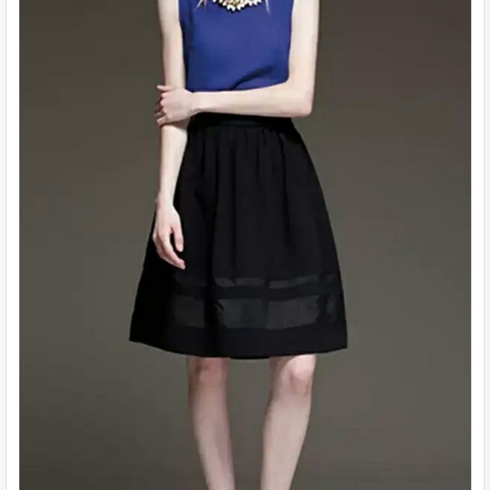 Lakbi Black A-Line Pleated Skirt S